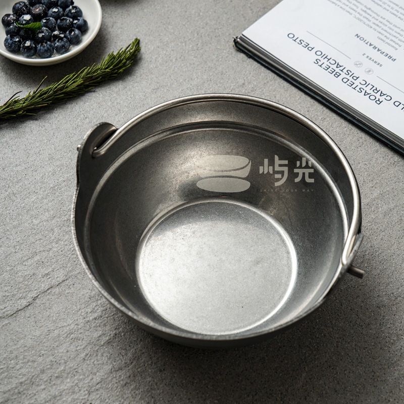 Réchaud à alcool rétro en acie - Camping Hanging Cooking Pot avis et prix
